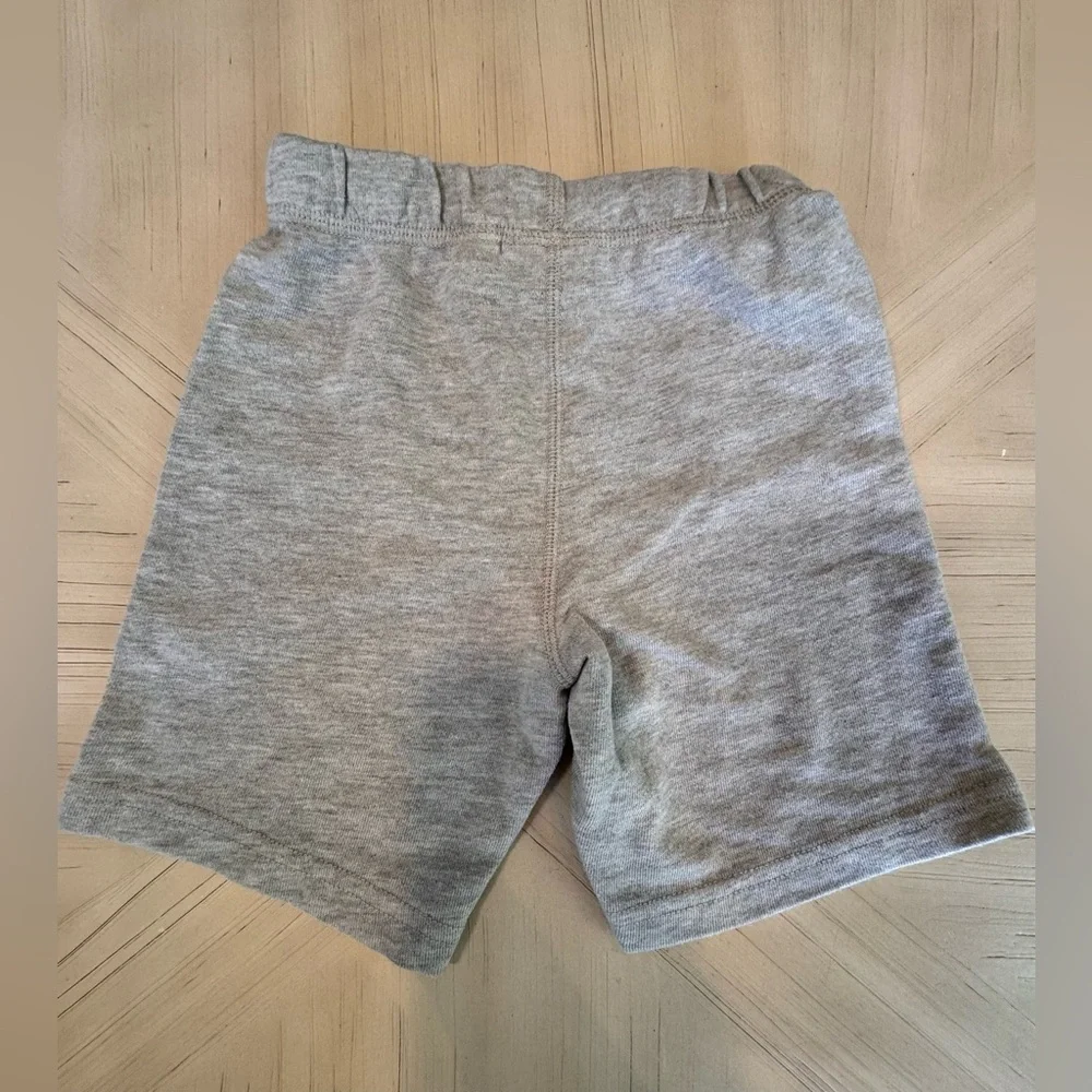 Children’s Place - Boys Terry Shorts – Size 5T – Bundle of 2 - Heather Gray
